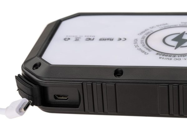 BasicNature Solar Powerbank 20