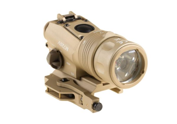 FMA M720V Weapon Light Dark Earth FMA M720V Weapon Light Dark Earth